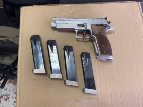 Vendo fantástica pistola de tiro.
Es una Sig SAUER P226 S.
Pistola de competición, con una fiabilidad 00