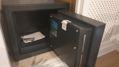 Buenas compañeros!

Pues tenía yo una duda que he buscado por el foro y no he visto pero supongo que ya 150