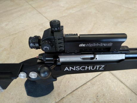 Hola compañeros,

Vendo base diopter AHG 9797-U3 Sight Track sirve par instalar el diopter 7002 de Anschutz. 02