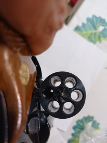 Busco revolver de 6 pulgadas calibre 32 S&W long, para competir en la modalidad de Fuego Central 20