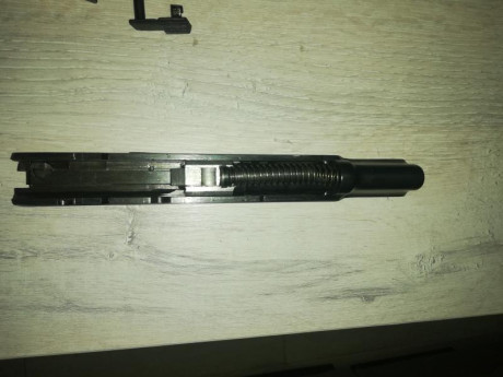 Vuelve a la venta pistola cz 75 b con caja original y 2 cargadores 180 euros más portes lfno 634450129 20