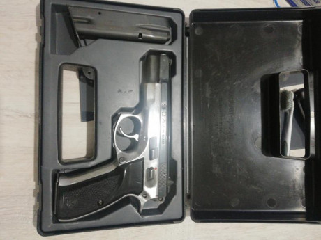 Buenas  a todos pues vendo esta pistola por falta de cupo 02