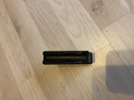 Se vende cargados sistema AICS de 5 cartuchos, para calibre 308 y 6.5 Creedmore, esta sin estrenar. 01