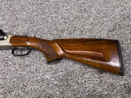 *** VENDIDO ***
RIFLE PARALELO DE DOS CAÑONES,
DOS DISPARADORES, LONGITUD DE CAÑÓN 57,5 cm., LONGITUD 00