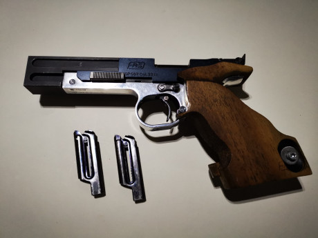 Por dejar el tiro de arma corta me desprendo de alguna de mis armas 
Tesro cal. 22 en perfecto estado 01