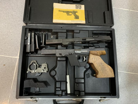 Vendo WALTHER GSP cal 22Lr + Cañon 32 sw 
2 cargadores del 22.
2 cargadores del 32.
Grupo de disparo montado 02