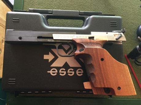 Pues eso, que estoy buscando una Pistola Hammerli X-Esse Sport cal.22lr de ocasión que esté en buen estado.

Gracias

 31