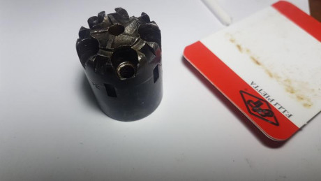 hola, no se si este post está en el sitio correcto, pero, les expongo mi caso, tengo un viejo revolver 00