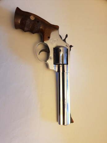  Vendo Revolver Alfa Proj - 6"- Cal. 38/357mg 
Es el revolver checo De la casa Alfa Proj asimilable 01