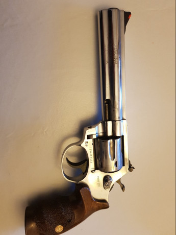  Vendo Revolver Alfa Proj - 6"- Cal. 38/357mg 
Es el revolver checo De la casa Alfa Proj asimilable 02