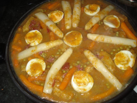 Hoy para comer acelgas hervidas y chuletón de vaca gallega vieja con seis semanas de maduración en cámara 80