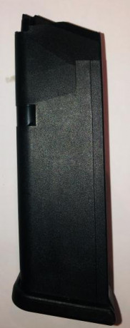 Se venden cargadores GLOCK 19 (15 cartuchos), en perfecto estado (con ligero uso, pero en buen estado).
Son 02
