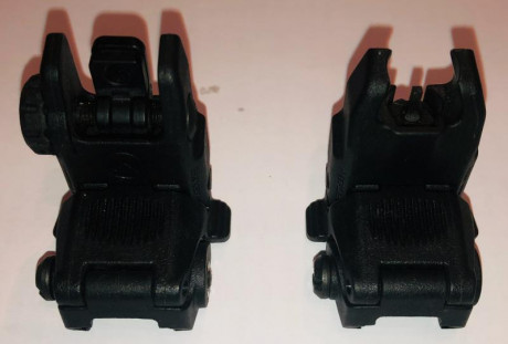 Se venden estas excelentes miras abatibles MAGPUL MBUS en color negro.
Se trata de las miras originales 11