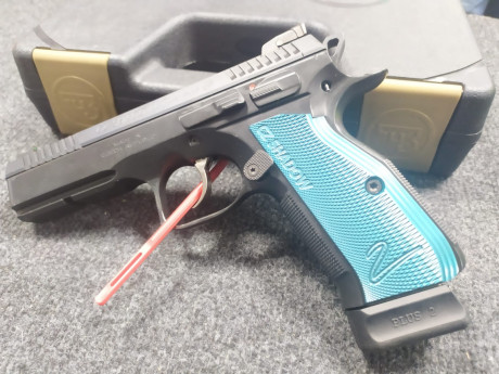 Vendo CZ Shadow 2. Piezas originales. Utilizada para recorridos de tiro. Vendo por cambio a CZ Shadow 01