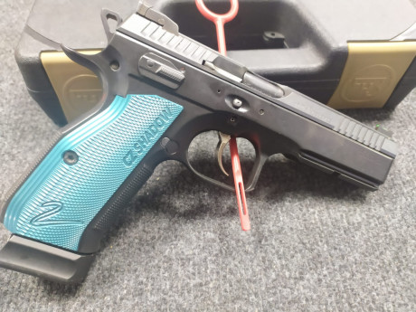 Vendo CZ Shadow 2. Piezas originales. Utilizada para recorridos de tiro. Vendo por cambio a CZ Shadow 00