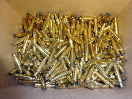 Vendo 400 vainas de la marca Federal y del calibre .222R con un solo tiro, pasadas por tambor vibrador 00