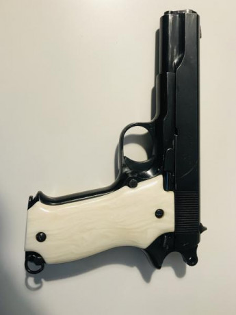 Buenas pongo a la venta un pedazo de la artesanía de armeros Españoles. Primer modelo de llama especial 02