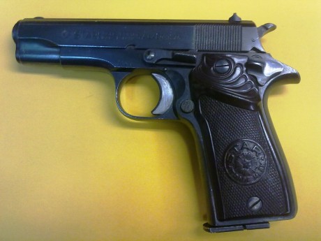 Hola,he abierto este hilo para que todos aquellos que tengais armas Españolas,podais lucirlas aqui con 51