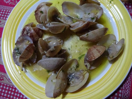 Hoy para comer acelgas hervidas y chuletón de vaca gallega vieja con seis semanas de maduración en cámara 132