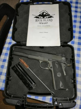 Buenas compañeros, vendo esta magnífica pistola de precisión.

Se trata de una Rock Island Armory de 9 01