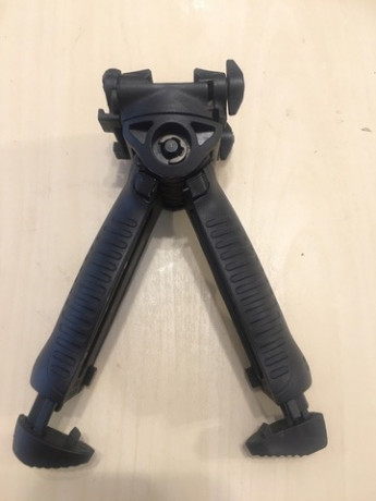Por no tener ya el rifle pongo a la venta Empuñadura táctica Fab Defense convertible. El T-GRIP puede 00