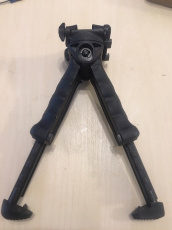 Por no tener ya el rifle pongo a la venta Empuñadura táctica Fab Defense convertible. El T-GRIP puede 12