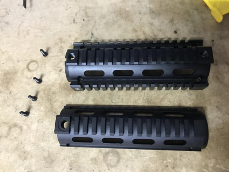 Vendo guardamanos AR15 de la marca Schmeisser.

Está sin usar, se quitó del rifle según se compró y ahí 00