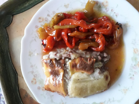 Hoy para comer acelgas hervidas y chuletón de vaca gallega vieja con seis semanas de maduración en cámara 142