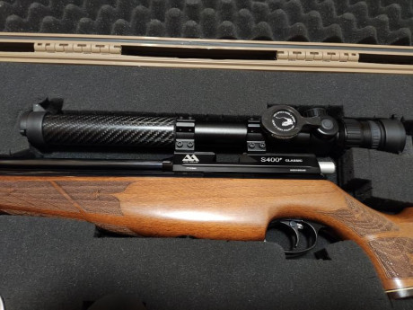 Vendo carabina PCP AIR ARMS S400 4,5mm + visor MTC VIPER CONNECT SL 3 12X24 SCB2 + 2 PARASOL DE CARBONO 20