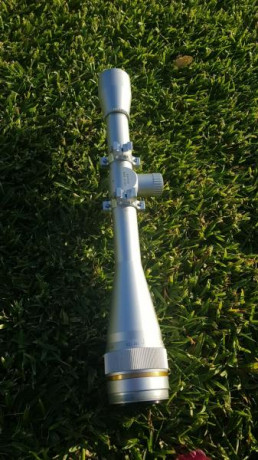 Se vende este magnífico visor leupold br 36 punto dot
Precio rebajado 650e con envío incluido ,quien sabe 00