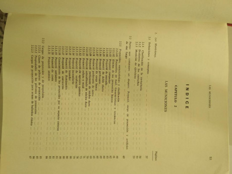 Se vende libro" Empleo táctico del armamento" 4ª edición. Precio 10 euros. 01
