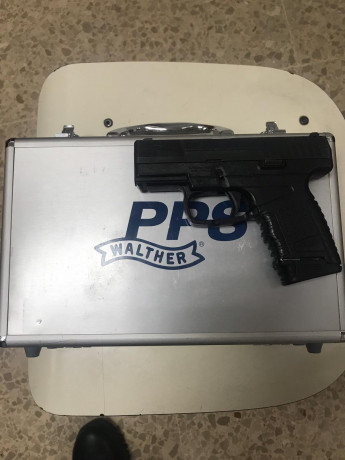 Por jubilación como policía local vendo mi arma particular WALTER PPS 9 mm parabellum FIRST EDITION, en 11