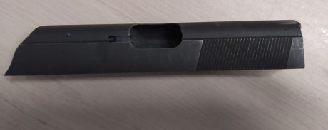 Un compañero del club vende su ASTRA TS-22. La pistola está en buen estado y tiene dos cargadores. Pide 10