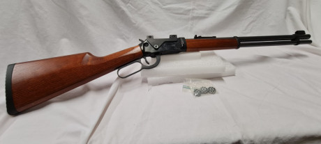 Hola de nuevo:

En esta ocasión le toca a una Walther Lever Action usada, pero en buen uso. 
Es la primera 01