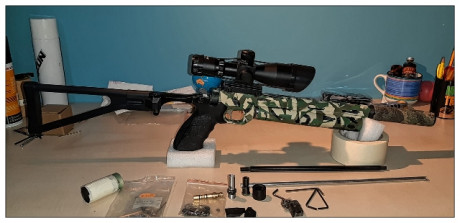 Hola a todos, se Vende una carabina Onix scout 5,5 y una pistola Onix Sport calibres 4,5 y 5,5, es de 00
