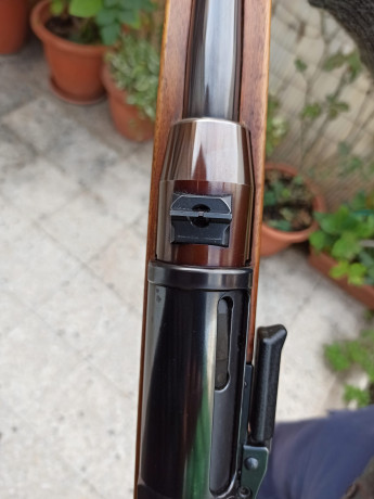 HK modeló 940 calibre 30-06 muy precisa y muy bien conservada, precio 540€. Browning BAr 1. Calibre 300.WM. 00