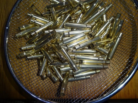 Muy buenas.

Vendidas las 250 vainas de la marca Sellier&Bellot y del calibre 8X57 JS con un solo 01