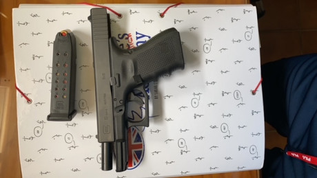 Buenas, vendo una glock 19 gen4 adquirida en junio del 2020, soy su unico dueño. Esta completamente nueva, 00