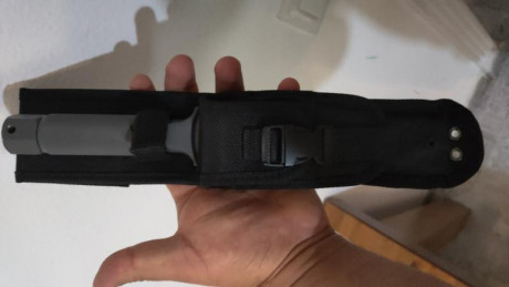 Se vende está pieza nuevo a estrenar y no muy común acero al carbono 1070 está fabricado de una pieza 01