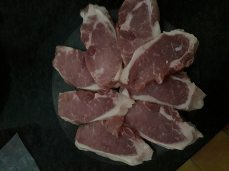 Hoy para comer acelgas hervidas y chuletón de vaca gallega vieja con seis semanas de maduración en cámara 70