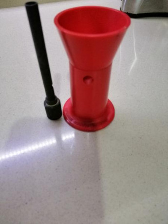 Vendo graneador Forster modelo Bonanza. usado, en buen estado. 
Precio: 25 €, gastos de envio incluidos. 00