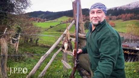  Amigos, viendo que hay interés general en la práctica de la caza con armas de avancarga, abrimos este 10