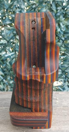 Hola a todos, vendo cacha anatómica   RINK   para pistola de aire comprimido   MORINI CM162 El   de la 12