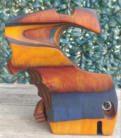 Hola a todos, vendo cacha anatómica   RINK   para pistola de aire comprimido   MORINI CM162 El   de la 10