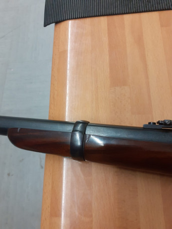 Un amigo me pide que le ponga el anuncio de venta de este Sharp de cartucho de papel.
Marca IAB. Calibre 10