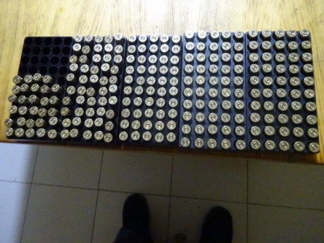 Buenas tardes,

Vendo 229 vainas del calibre .32 S&W Long con 1 solo disparo efectuado y conservando 02
