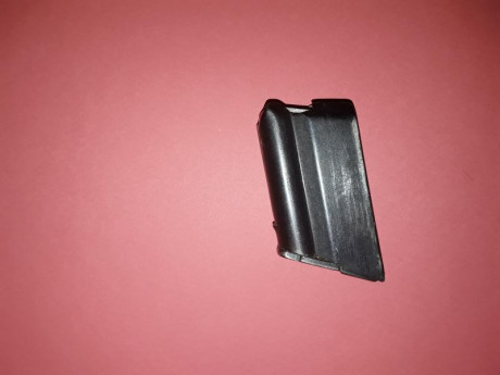  20201223_193809.jpg  20201223_193822.jpg  20201223_193835.jpg 
Cargador en buen estado para carabina 00