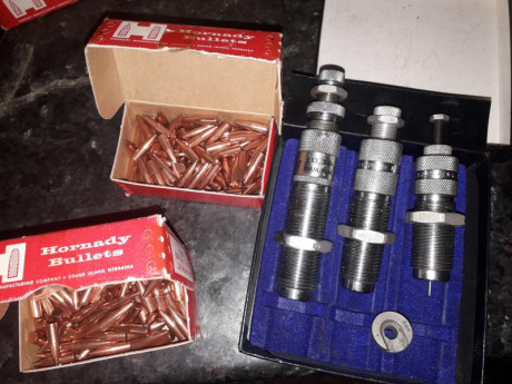 Busco dies/matrices para calibres .308Win y .243Win.
También me interesa sujetavainas/shellholder del 50