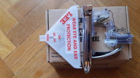 Aprovechando el relax de estos días andamos rebuscando por los cajones, a ver qué podemos liquidar, aunque 41