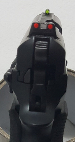   ***CAMBIADA***
***Cambiada, gracias a todos por el interés***   

Vendo CZ 75 D Compact, conocida también 21